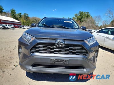 Piąte zdjęcie samochodu w środku: 2019 TOYOTA RAV4 XLE VIN:JTMW1RFV1KD004276 - miniatura