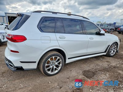 Trzecie zdjęcie samochodu z tyłu: 2019 BMW X7 XDRIVE50I VIN:5UXCX4C54KLB40174 - miniatura