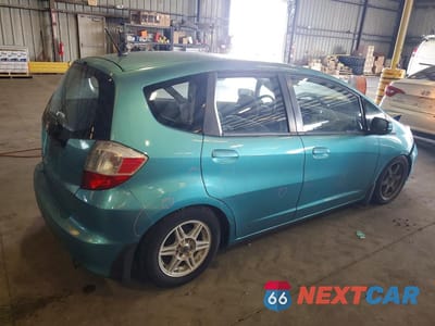 Trzecie zdjęcie samochodu z tyłu: 2012 HONDA FIT VIN:JHMGE8H37CC010152 - miniatura