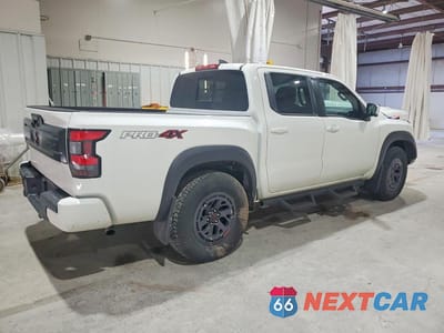 Trzecie zdjęcie samochodu z tyłu: 2025 NISSAN FRONTIER PRO-4X VIN:1N6ED1EK2SN611970 - miniatura