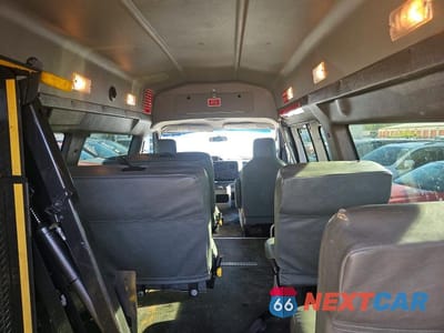 Zdjęcie 13 z 14 samochodu: 2014 FORD ECONOLINE E250 VAN VIN:1FTNS2EW7EDA21985 - miniatura