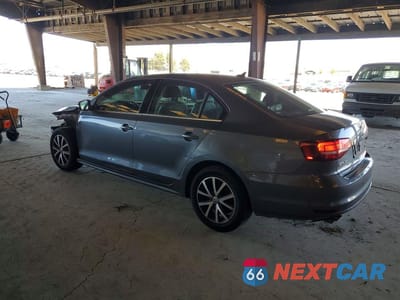 Drugie zdjęcie samochodu z przodu: 2017 VOLKSWAGEN JETTA SE VIN:3VWDB7AJ3HM291790 - miniatura