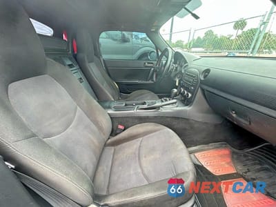 Piąte zdjęcie samochodu w środku: 2014 MAZDA MX-5 MIATA SPORT VIN:JM1NC2JF6E0235957 - miniatura