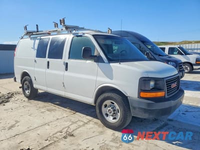 Czwarte zdjęcie samochodu z boku: 2008 GMC SAVANA G2500 UTILITY / SERVICE VAN VIN:1GTGG25CX81183132 - miniatura