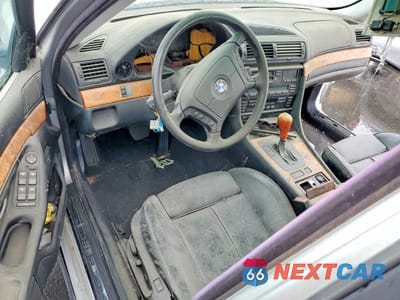 Zdjęcie 8 z 12 samochodu: 2001 BMW 7 SERIES VIN:WBAGG8337XDN73797 - miniatura