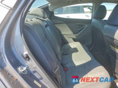 Zdjęcie 10 z 11 samochodu: 2012 HYUNDAI ELANTRA VIN:KMHDH4AE4CU454711 - miniatura