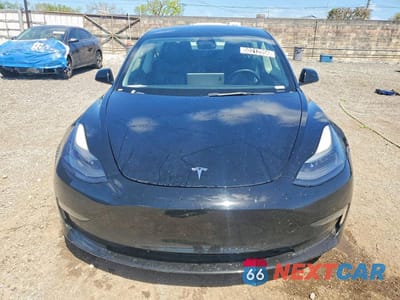 Piąte zdjęcie samochodu w środku: 2022 TESLA MODEL 3 VIN:5YJ3E1EA2NF372079 - miniatura