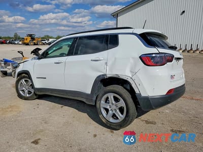 Drugie zdjęcie samochodu z przodu: 2023 JEEP COMPASS LATITUDE VIN:3C4NJDBN2PT514156 - miniatura