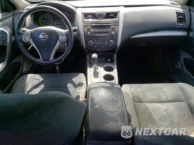Zdjęcie 8 z 12 samochodu: 2012 NISS ALTIMA VIN:1N4AL3AP5FC170098 - miniatura