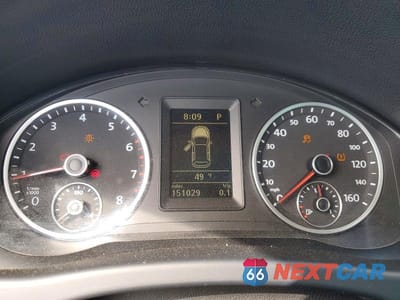 Zdjęcie 9 z 12 samochodu: 2011 VOLKSWAGEN TIGUAN S VIN:WVGBV7AX7BW545977 - miniatura