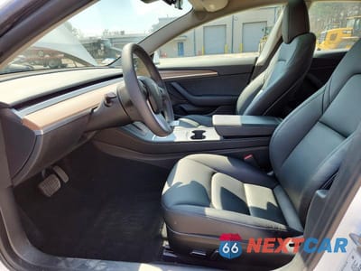 Zdjęcie 7 z 13 samochodu: 2023 TESLA MODEL 3 VIN:5YJ3E1EA9PF645375 - miniatura