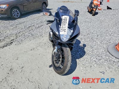 Drugie zdjęcie samochodu z przodu: 2025 SUZUKI GSX-R600 VIN:JS1GN7FA2S7100338 - miniatura