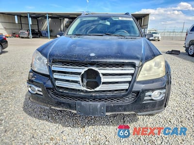 Piąte zdjęcie samochodu w środku: 2008 MERCEDES-BENZ GL 550 4MATIC VIN:4JGBF86EX8A320498 - miniatura