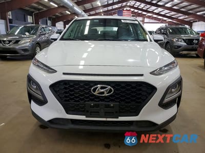 Piąte zdjęcie samochodu w środku: 2020 HYUNDAI KONA VIN:KM8K1CAA5LU503157 - miniatura