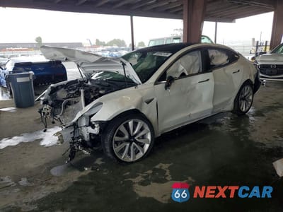 2019 TESLA MODEL 3 5YJ3E1EA9KF332125 - główne zdjęcie licytacji z USA - miniatura