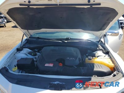 Zdjęcie 11 z 12 samochodu: 2011 CHRYSLER 300 LIMITED VIN:2C3CA5CGXBH564645 - miniatura