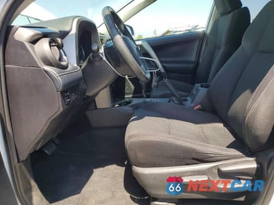 Zdjęcie 7 z 13 samochodu: 2018 TOYOTA RAV4 XLE VIN:2T3WFREV0JW476327 - miniatura