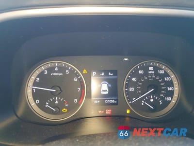 Zdjęcie 9 z 13 samochodu: 2019 HYUNDAI TUCSON SPORT VIN:KM8J33AL4KU878379 - miniatura