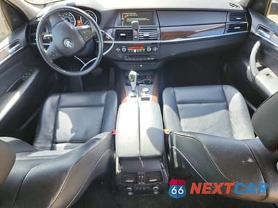 Zdjęcie 8 z 13 samochodu: 2012 BMW X5 XDRIVE35I VIN:5UXZV4C52CL987533 - miniatura