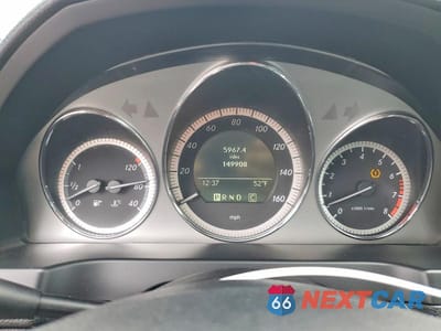 Zdjęcie 9 z 11 samochodu: 2010 MERCEDES-BENZ C 300 4MATIC VIN:WDDGF8BB2AR099823 - miniatura