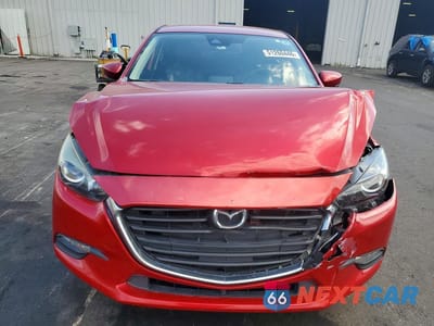 Piąte zdjęcie samochodu w środku: 2018 MAZDA 3 TOURING VIN:3MZBN1L3XJM203916 - miniatura