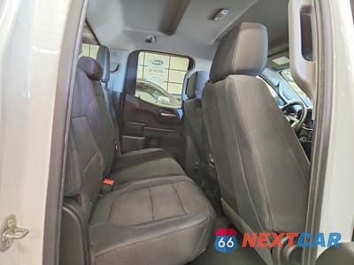 Zdjęcie 10 z 12 samochodu: 2019 GMC SIERRA K1500 VIN:1GTR9AEH9KZ410148 - miniatura