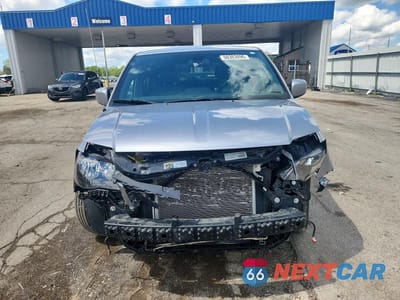 Piąte zdjęcie samochodu w środku: 2019 DODGE GRAND CARAVAN GT VIN:2C4RDGEG4KR670525 - miniatura