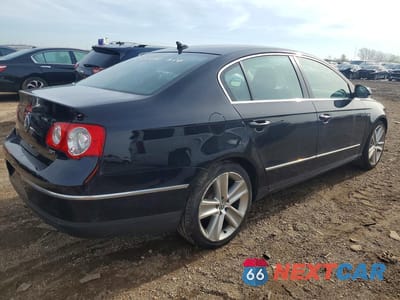 Trzecie zdjęcie samochodu z tyłu: 2010 VOLKSWAGEN PASSAT KOMFORT VIN:WVWJK7AN6AE138082 - miniatura