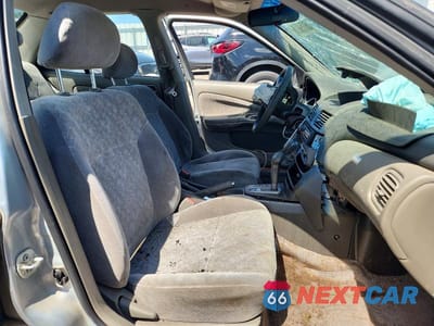 Zdjęcie 7 z 13 samochodu: 2003 NISSAN SENTRA XE VIN:3N1CB51D33L710462 - miniatura