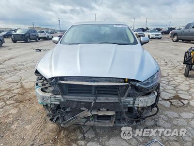 Piąte zdjęcie samochodu w środku: 2018 FORD FUSION SE VIN:3FA6P0H73JR181304 - miniatura