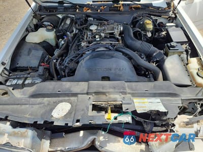 Zdjęcie 11 z 12 samochodu: 1997 LINCOLN TOWN CAR EXECUTIVE VIN:1LNLM81W7VY668840 - miniatura