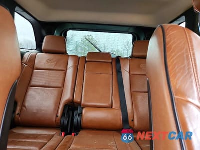 Zdjęcie 10 z 13 samochodu: 2012 JEEP GRAND CHEROKEE OVERLAND VIN:1C4RJFCT5CC174839 - miniatura