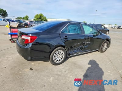Trzecie zdjęcie samochodu z tyłu: 2014 TOYOTA CAMRY LE VIN:4T4BF1FK7ER413668 - miniatura