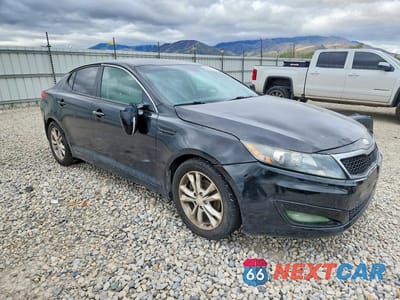 Czwarte zdjęcie samochodu z boku: 2013 KIA OPTIMA VIN:5XXGM4A73DG098502 - miniatura
