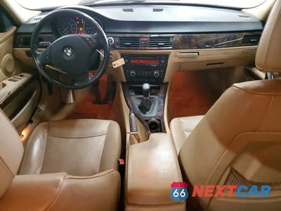 Zdjęcie 8 z 12 samochodu: 2007 BMW 328 XI SULEV VIN:WBAVC73557A236190 - miniatura