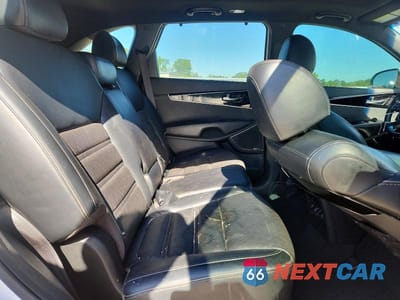 Zdjęcie 11 z 13 samochodu: 2019 KIA SORENTO SX LIMITED V6 VIN:5XYPK4A52KG479531 - miniatura