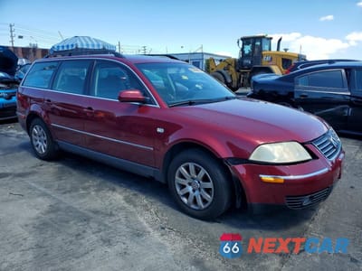 Czwarte zdjęcie samochodu z boku: 2003 VOLKSWAGEN PASSAT GLS VIN:WVWVD63B03E080174 - miniatura
