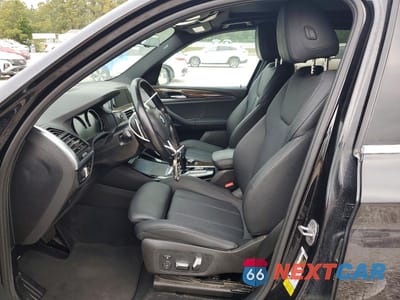 Zdjęcie 7 z 13 samochodu: 2019 BMW X3 SDRIVE30I VIN:5UXTR7C58KLF29797 - miniatura