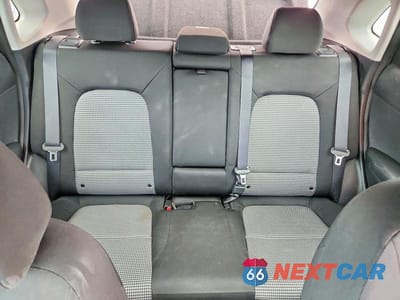 Zdjęcie 10 z 12 samochodu: 2019 HYUNDAI KONA SE VIN:KM8K12AA4KU197657 - miniatura