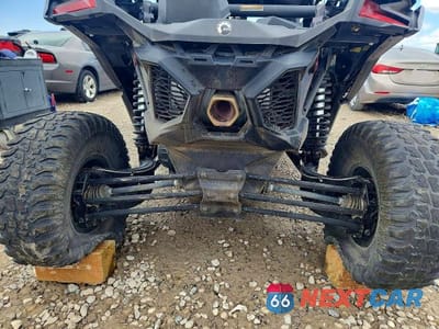 Zdjęcie 6 z 10 samochodu: 2018 CAN-AM MAVERICK X3 UTILITY VEHICLE VIN:3JBVEAW2XJK000008 - miniatura