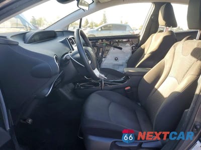 Zdjęcie 7 z 13 samochodu: 2017 TOYOTA PRIUS THREE VIN:JTDKARFU8H3046920 - miniatura