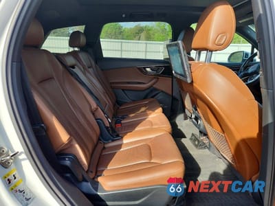 Zdjęcie 11 z 12 samochodu: 2017 AUDI Q7 PRESTIGE VIN:WA1VAAF72HD003526 - miniatura