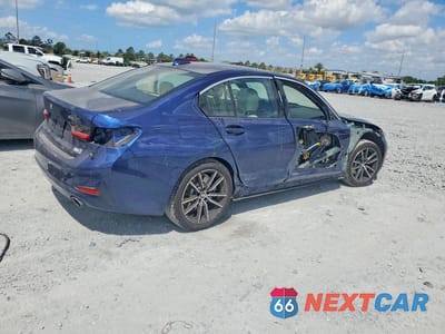 Trzecie zdjęcie samochodu z tyłu: 2020 BMW 330I VIN:3MW5R1J05L8B15930 - miniatura