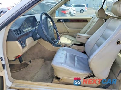 Zdjęcie 7 z 12 samochodu: 1993 MERCEDES-BENZ 300 CECV VIN:WDBEA66E3PB884845 - miniatura