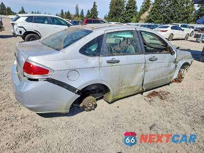 Trzecie zdjęcie samochodu z tyłu: 2008 FORD FOCUS SE VIN:1FAHP35N08W272633 - miniatura