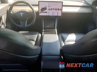 Zdjęcie 8 z 12 samochodu: 2019 TESLA MODEL 3 VIN:5YJ3E1EB0KF389113 - miniatura