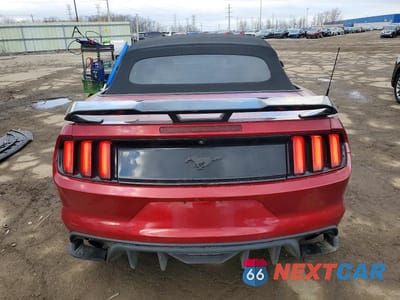 Zdjęcie 6 z 12 samochodu: 2015 FORD MUSTANG VIN:1FATP8UH7F5374405 - miniatura