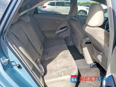 Zdjęcie 10 z 13 samochodu: 2013 TOYOTA PRIUS TWO VIN:JTDKN3DU9D5584917 - miniatura