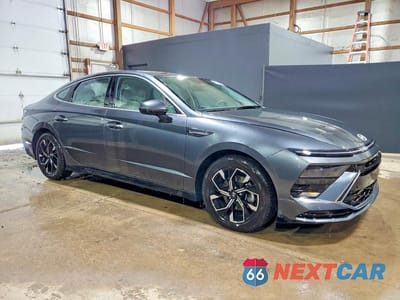 Czwarte zdjęcie samochodu z boku: 2024 HYUNDAI SONATA SEL VIN:KMHL64JA8RA411868 - miniatura