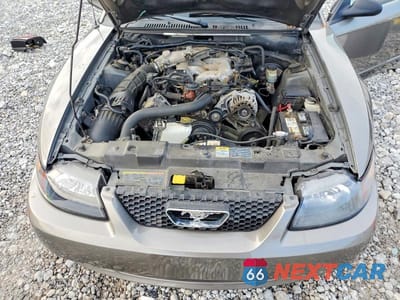 Zdjęcie 11 z 13 samochodu: 2002 FORD MUSTANG VIN:1FAFP44482F171255 - miniatura